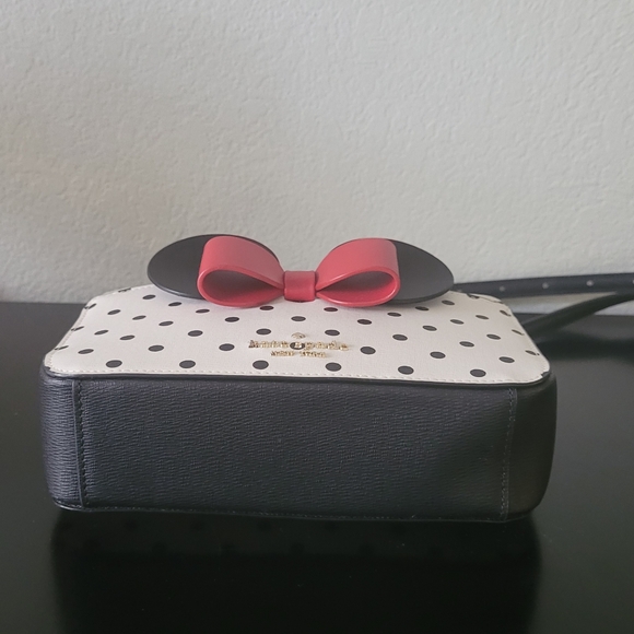 Kate Spade Disney X Minnie Mouse Camera Bag - Picture 5 of 16